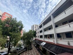 Jurong East Street 21 (D22), Shop House #474689951